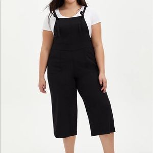 Torrid linen culotte cropped overalls size 20 Black